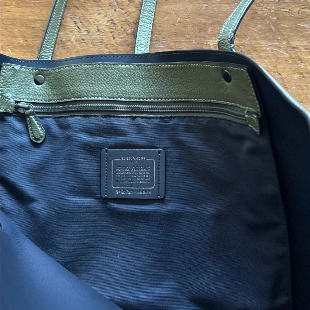 Vintage Coach Market Tote - Picture 7 of 15